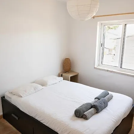 Casa Da Mata Surfhouse * 코스타 다 카파리카